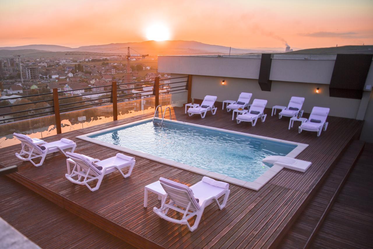 פרישטינה Semitronix Hotel Prishtina מראה חיצוני תמונה