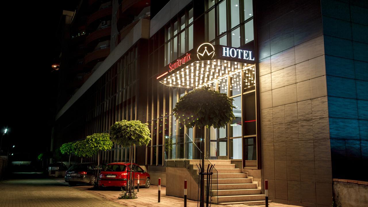 פרישטינה Semitronix Hotel Prishtina מראה חיצוני תמונה